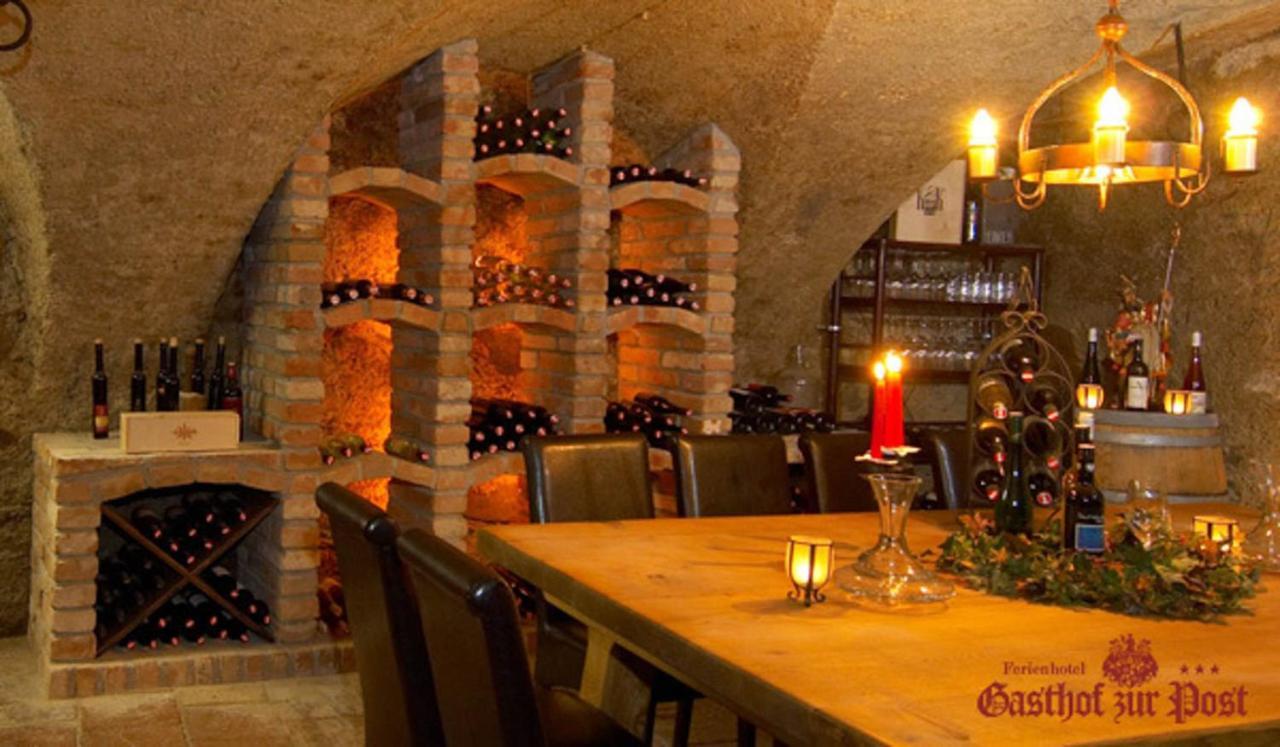 אונטרטאורן Ferienhotel Gasthof Zur Post מראה חיצוני תמונה