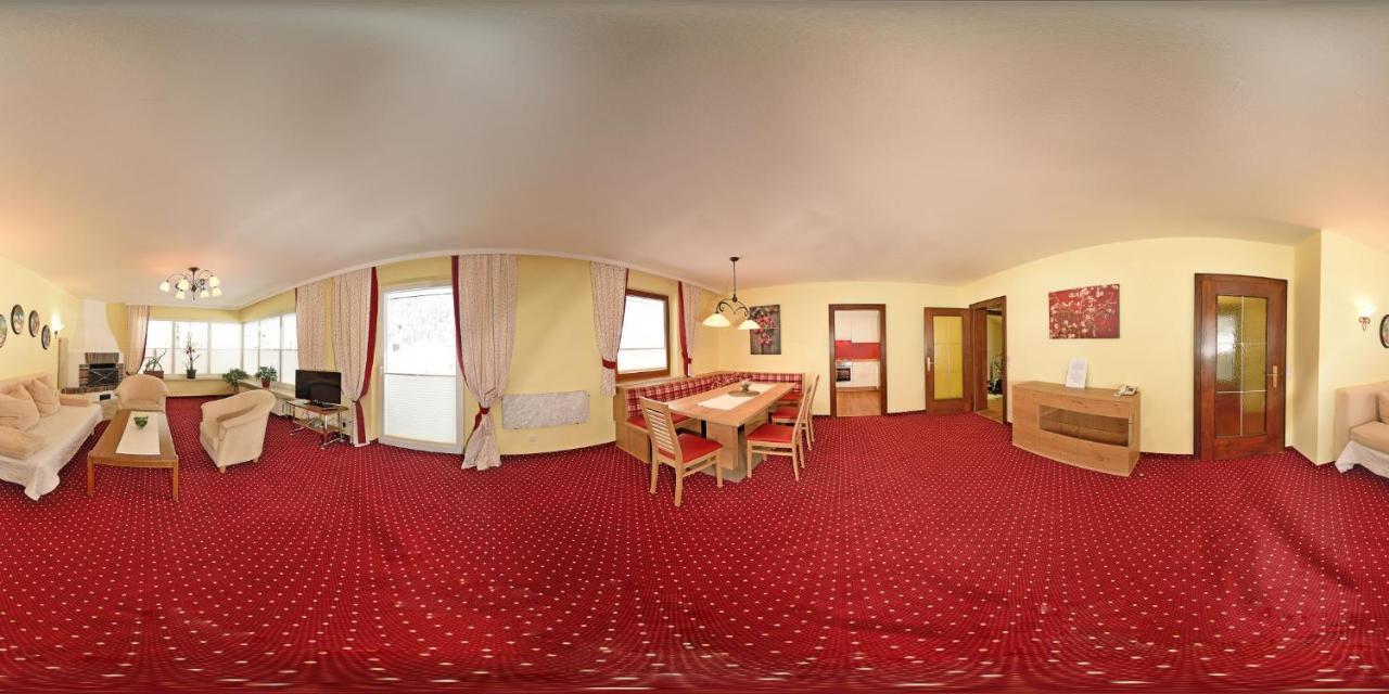 אונטרטאורן Ferienhotel Gasthof Zur Post מראה חיצוני תמונה